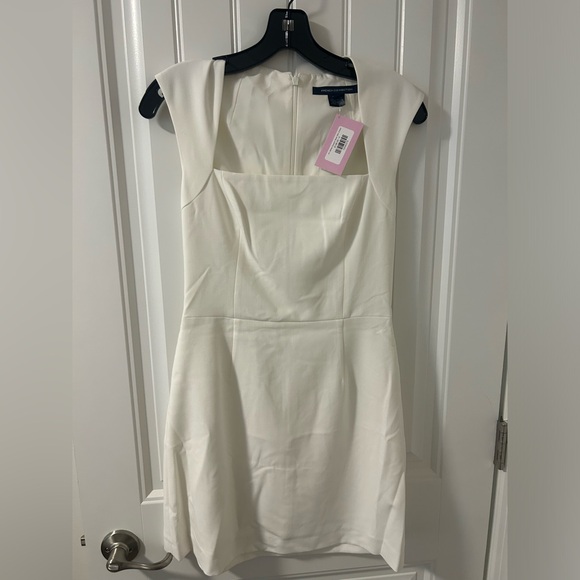 NWT. Beautiful dress just too small - Picture 1 of 3